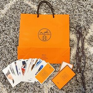 Hermès Shopping bag with ribbons & scarf instructions cards